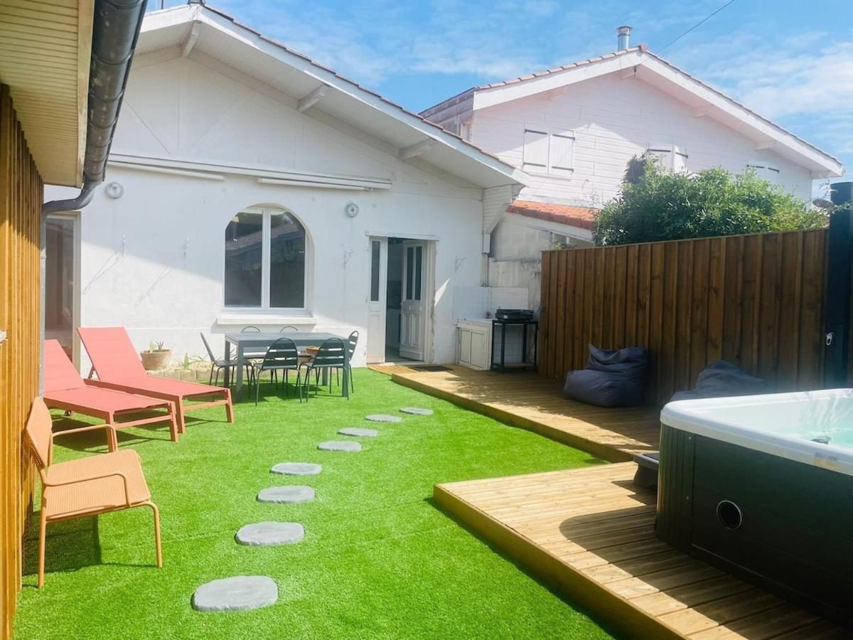 Cabane De Penelope Avec Spa Prive Centre-Ville Et Plage Andernos-les-Bains Exterior foto